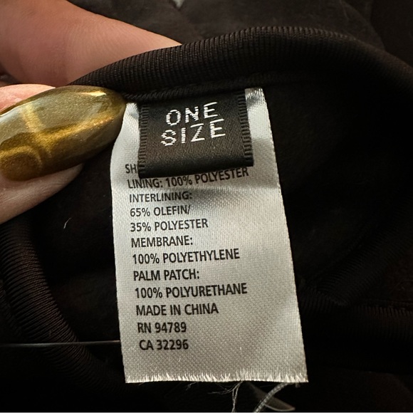 3M: Kids Fleece Thinsulate Gloves 🧤☃️❄️ - Picture 4 of 5